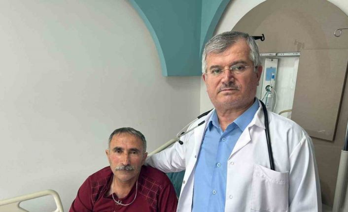 Taziye için geldiği Van’da kalbi duran vatandaş 2 saatte hayata döndürüldü