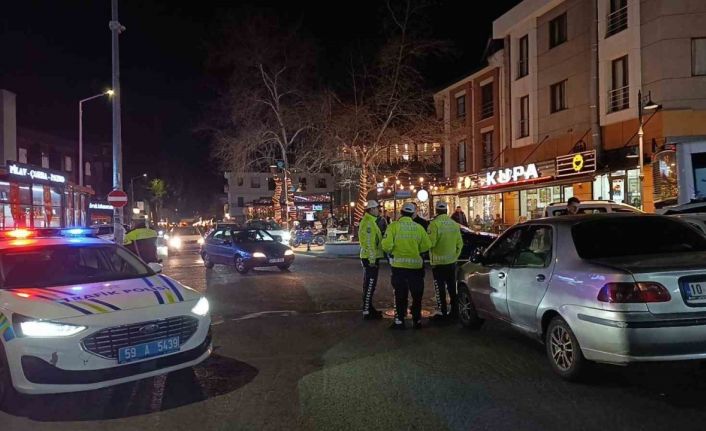 Tekirdağ’da "Dur" ihtarına uymayan sürücü aracını bırakıp kaçtı: Sürücüye 210 bin TL ceza uygulandı