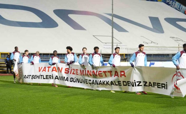 Trendyol Süper Lig: Eyüpspor: 0 - Trabzonspor: 0 (Maç devam ediyor)