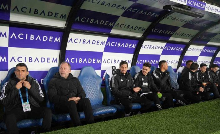 Trendyol Süper Lig: Gençlerbirliği: 0 - Beşiktaş: 0 (Maç devam ediyor)