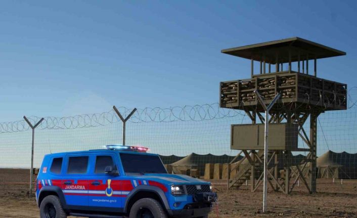 Türkiye’nin ilk yerli ve milli doğuştan zırhlı aracı olan TULGA 4x4’ün Jandarmaya teslimatları başladı