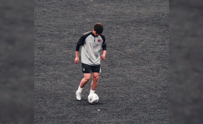 Ümraniye’de çakarlı araçla silahlı saldırı: 21 yaşındaki genç futbolcu hayatını kaybetti