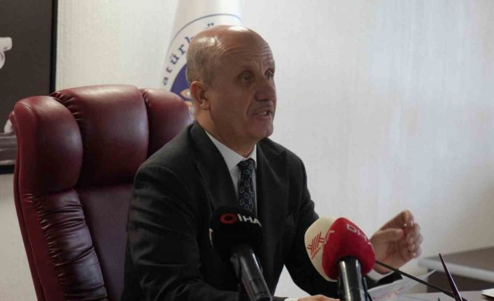 YÖK Başkan Prof. Dr. Erol Özvar, "Lisans eğitiminin üç yıla indirilmesiyle alakalı daha somut adımlar atabileceğimize inanmaktayım"