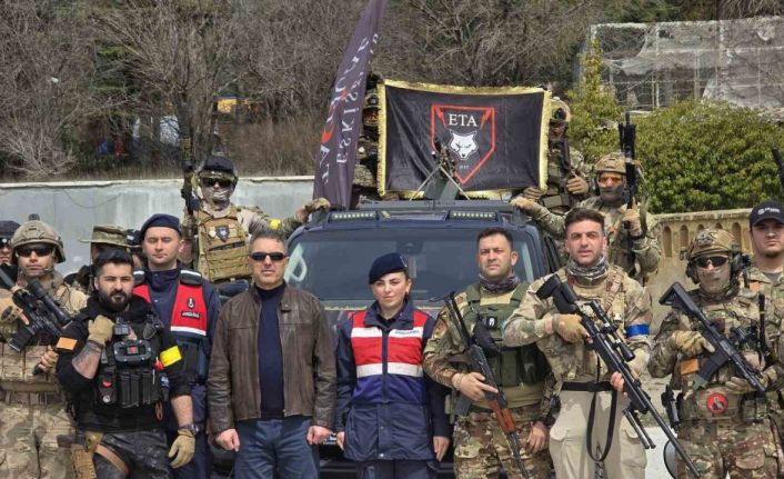 Yozgat’ta 120’den fazla oyuncunun katıldığı airsoft takımları savaş senaryolu etkinlikte buluştu