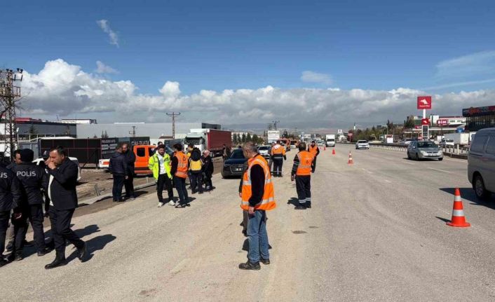 Ankara’da özel halk otobüsü köprü direğine çarptı: 5 ölü, 15 yaralı