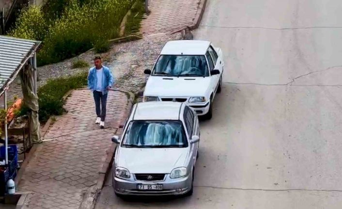 Aracını park edip uzaklaştı, dönüşte polisi karşısında buldu: Sürücüye ve araç sahibine 40’ar bin lira ceza