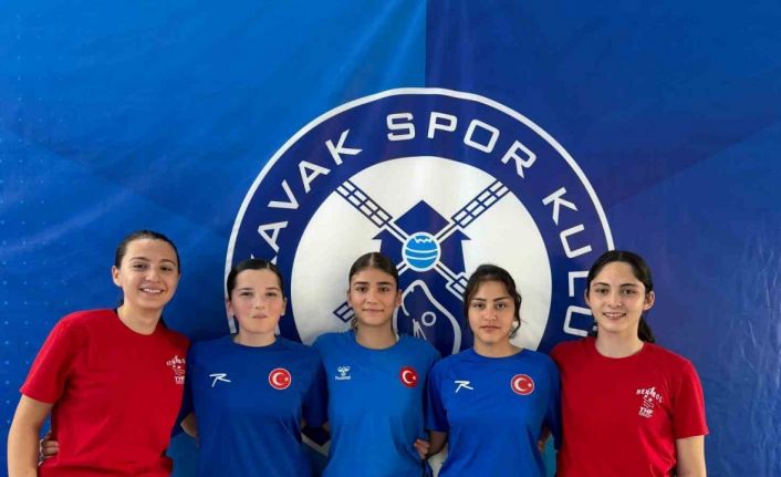 Armada Praxis Yalıkavakspor’dan Milli Takım’a 5 sporcu ve 1 antrenör