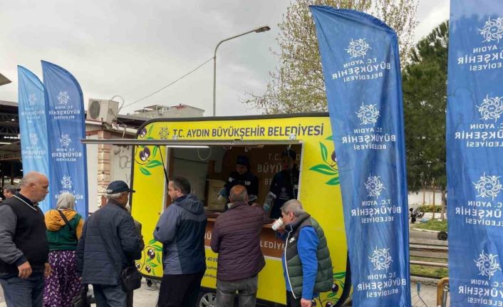 Aydın Büyükşehir Belediyesi’nin çorba ikramı beğeni topluyor