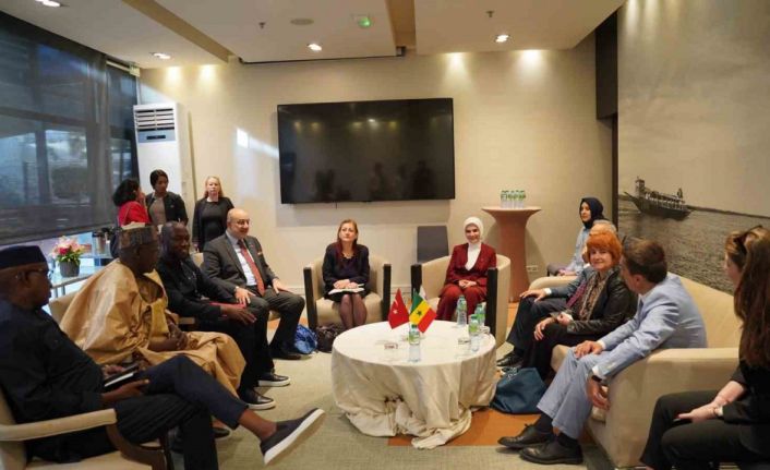 Bakan Göktaş: "Senegal ile ortak hedefimiz kısa vadede 1 milyar dolarlık ticaret hacmine ulaşmaktır"