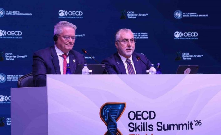 Bakan Işıkhan: ’’İş gücü piyasalarında yaşanan küresel değişimleri risk değil fırsat olarak görüyoruz’’