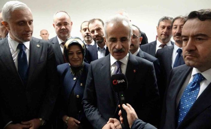 Bakan Uraloğlu: "Simav-Abide yolu için ihale süreci tamamlandı ve sözleşme aşamasına geçildi"