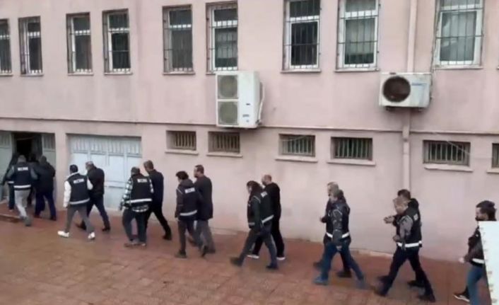 Bandırma merkezli rüşvet ve kişisel veri operasyonunda 7 tutuklama