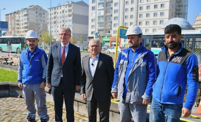 Başkan Büyükkılıç, 11 adet yaya üst geçidi projesinin ilk etap çalışmalarını inceledi
