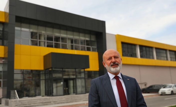 Başkan Çolakbayrakdar: "Kayseri’ye değer katan modern bir sosyal tesisi daha kazandırdık"