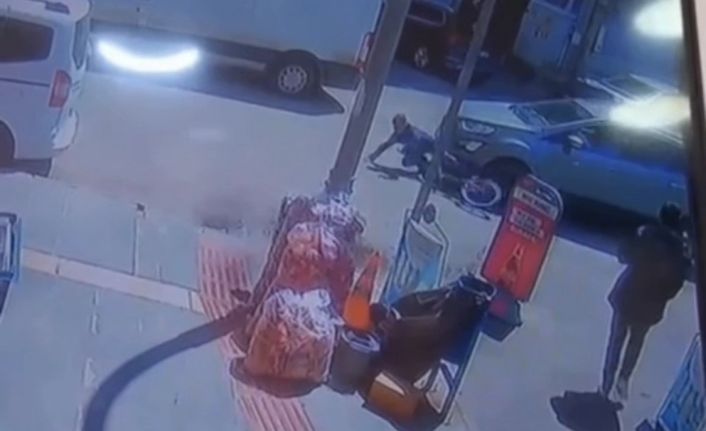Batman’da bisikletiyle otomobilin altına giren çocuk metrelerce sürüklendi: O anlar kamerada
