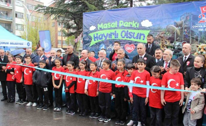 Belediye başkanının koltuğuna oturan çocuklar talimat vermişti: Masal Park hayalleri gerçek oldu