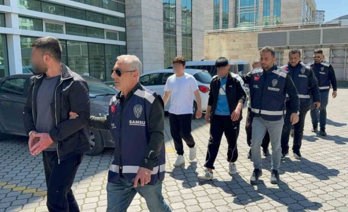 Bodrum katta dehşet: Konuşmak için çağırdıkları genci darp edip gasp ettiler