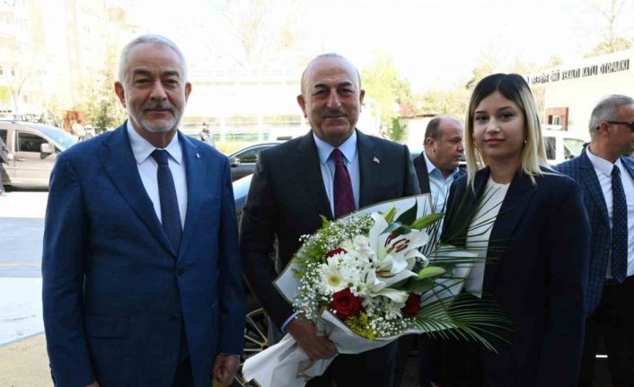 Çavuşoğlu: "Dünyanın sorunlarını çözmek için bizim gibi yükselen ülkelere önemli görevler düşüyor"