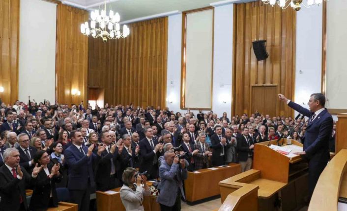 CHP lideri Özel: "Parlamenter sistemde güvenoyundan kaçanların şimdi de bir özgüven eksikliği ile seçimden kaçtığını görmekteyiz"