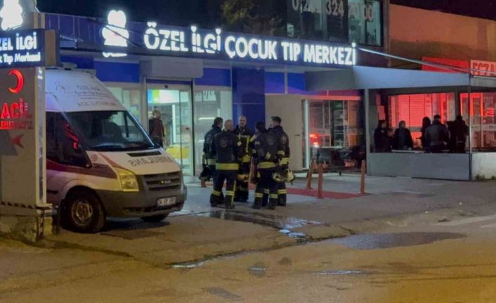Çocuk tıp merkezinde korkutan yangın: Hastalar tahliye edildi