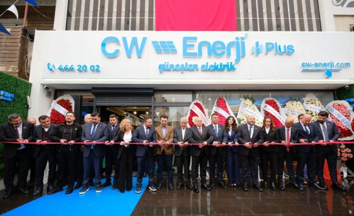 CW Enerji kendi enerjisini üreten Akıllı İzmir Plus bayisini hizmete açtı
