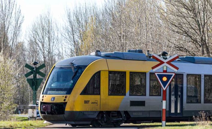 Danimarka’da iki tren çarpıştı: 4’ü ağır 17 yaralı