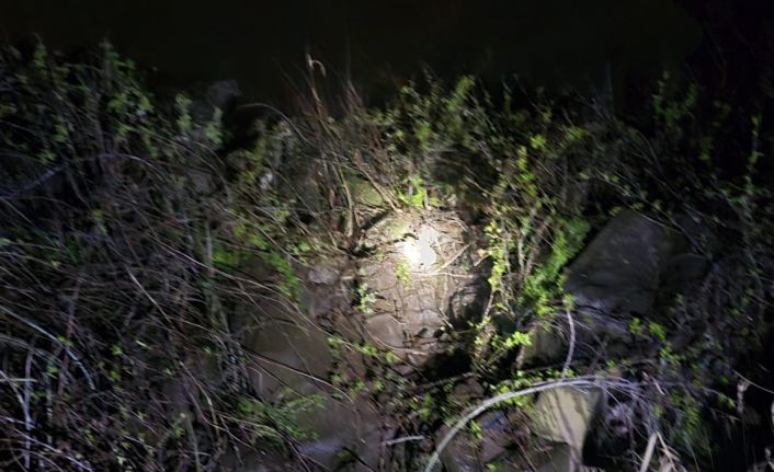 Diyarbakır’da üzerinde oynadıkları kayanın altında kalan çocuklardan biri öldü, biri yaralandı