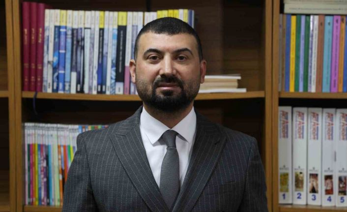 Doç. Dr. Berat Akıncı: "Yeni kurulacak düzende hiçbir şey eskisi gibi olmayacak"