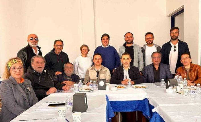 ‘Dondurmak Gaymak’ 20 yıl aradan sonra yeni bir hikâyeyle izleyicilerle buluşacak