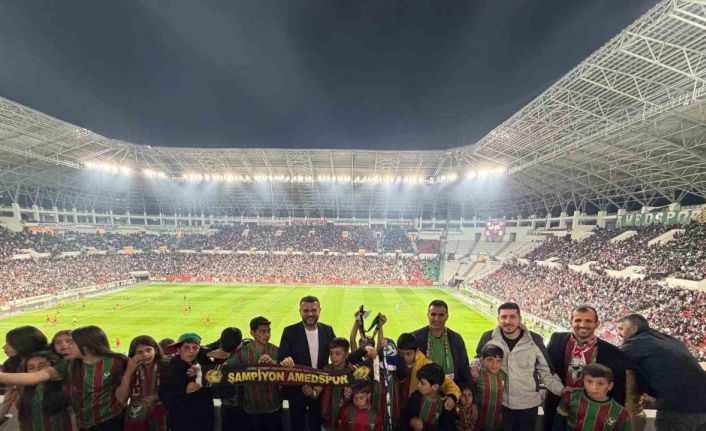 Eğil’den gelen çocuklar Amed Sportif Faaliyetler - Boluspor maçını tribünden izledi