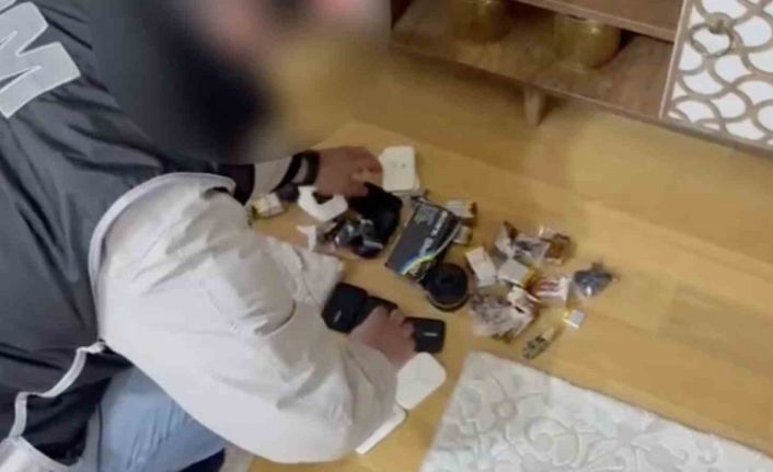 Ehliyet sınavında kopya ağı çökertildi: 10 milyonluk gelir ortaya çıktı