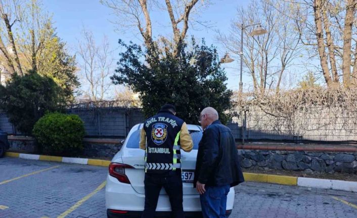 Esenyurt’ta trafikte kavga eden sürücü ve yolcuya 360 bin lira trafik para cezası
