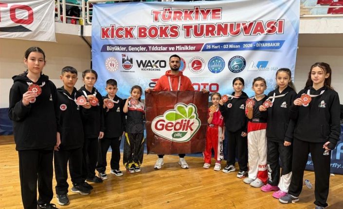 Gedik Piliç’in desteğiyle gelen büyük başarı: Türkiye Kickboks Şampiyonası 10 madalya