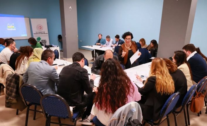 GEKA uzmanları, Gençlik Spor İl Müdürlüğü proje ekibine eğitim verdi