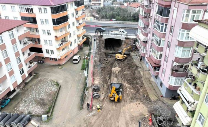 Gölcük Ulaşlı’da inşa edilen alt geçit projesiyle ulaşım kesintisiz hale gelecek