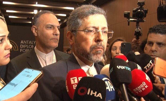 İran Dışişleri Bakan Yardımcısı Said Hatibzade "Diplomasinin kullanıldığı ve ardından yeniden savaş başlatıldığı bu kısır döngü sona ermeli"