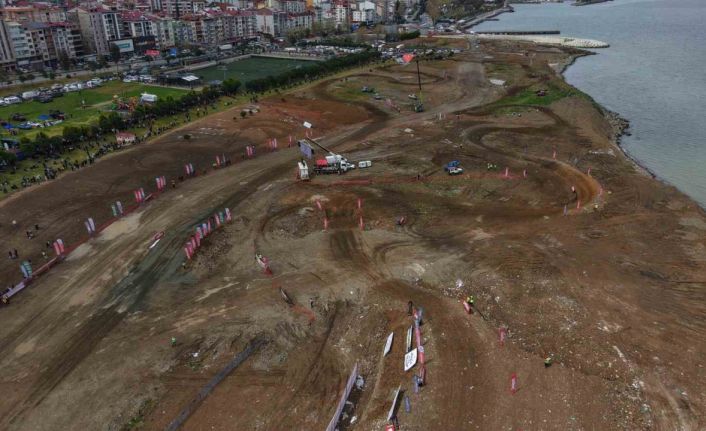 Karadeniz sahilinde adrenalin fırtınası: Trabzon’da off-road yarışları, final etabıyla devam etti