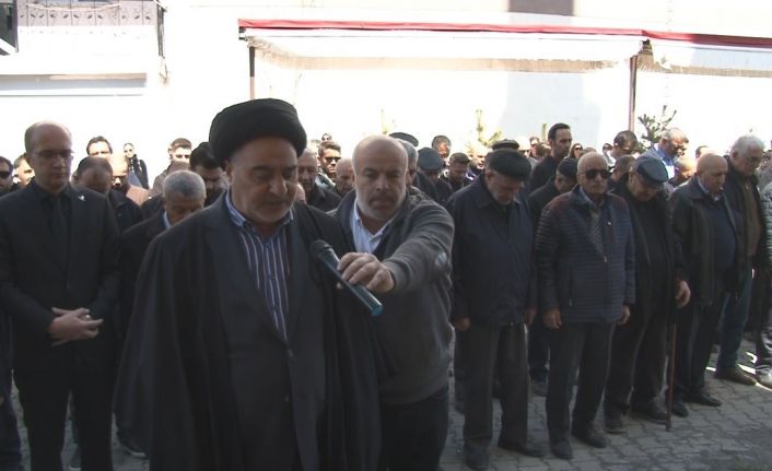 Kars’ta Kahramanmaraş’taki okul saldırısının acısı paylaşıldı: Gıyabi cenaze namazı ve anlamlı yürüyüş