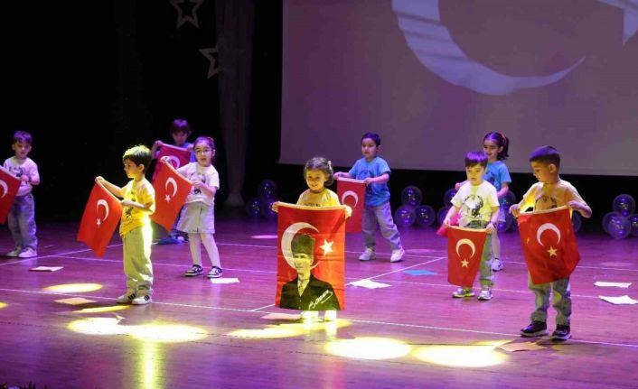 Kartal’daki kreşlerde 23 Nisan gururu: "Başkan Yüksel’in öncülüğünde çocuklarımız için çalışıyoruz"