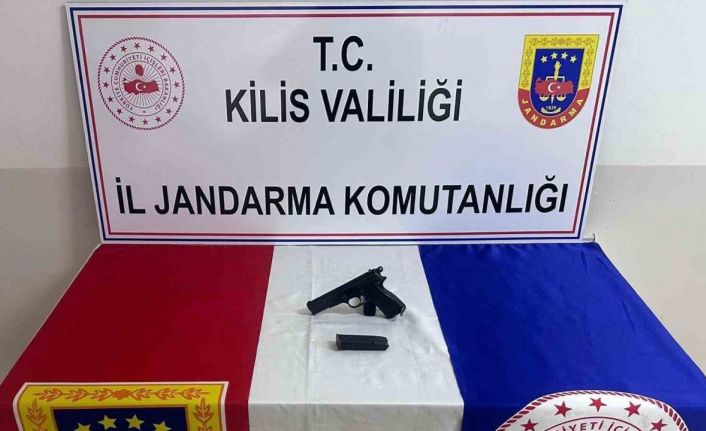 Kilis’te tarihi eser ve silah operasyonu