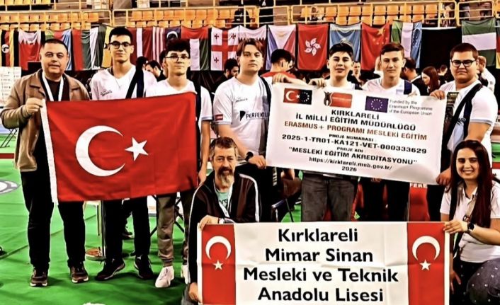 Kırklareli Mimar Sinan Mesleki ve Teknik Anadolu Lisesi öğrencileri dünya şampiyonu oldu
