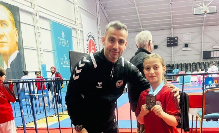 Körfezli 3 genç karateci Balkan Şampiyonası için milli takıma seçildi