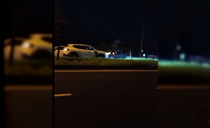 Korna seslerine aldırmadı: Trafiği tehlikeye atan ters yön sürücüsü kamerada