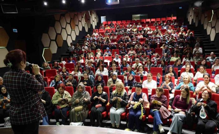 Merkezefendi’de kadınların el emeği büyük markalara uzanan bir değere dönüştü