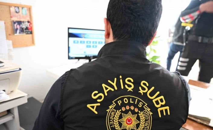 Mersin’de günü birlik evlerle kiralık araçlar denetlendi: 381 bin TL ceza