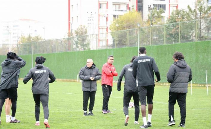 Mesut Bakkal: "Süper Lig’e çıkmak için çok az bir zamanımız kaldı"