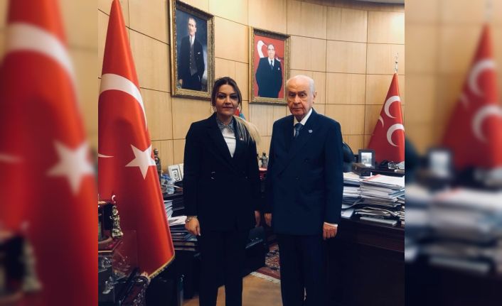 MHP Ardahan İl Teşkilatı feshedildi, yeni il başkanı Sevim Köseliören oldu
