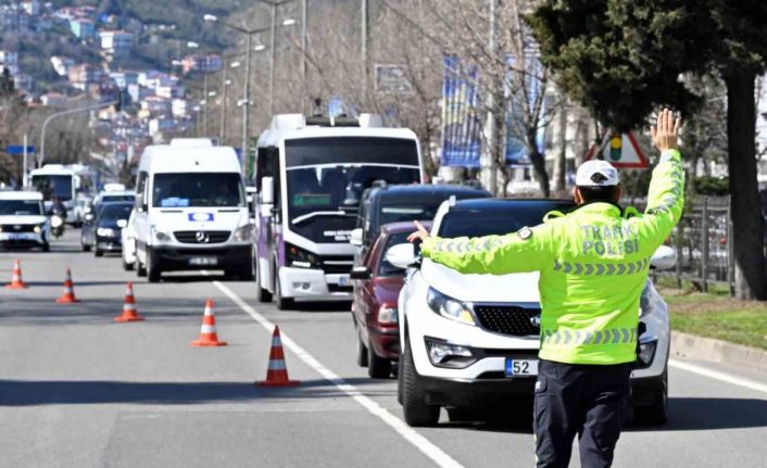 Ordu’da bir haftada 17 binden fazla araç ve sürücüsü denetlendi