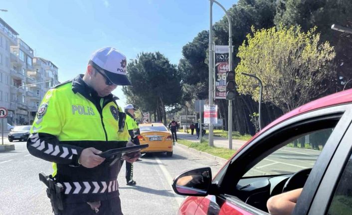 Ordu’da sürücülere emniyet kemer denetiminde 23 bin lira cezai işlem