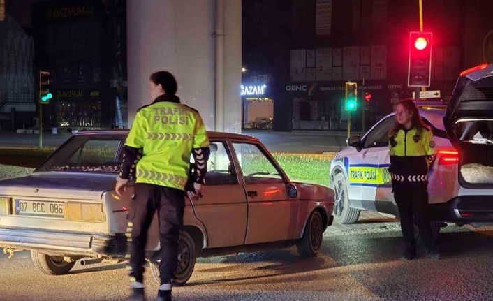 Polisten kaçan alkollü sürücüye 400 bin TL ceza